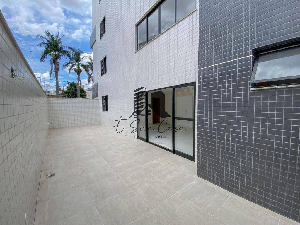 Apartamento à venda com 3 quartos, 145m² - Foto 19