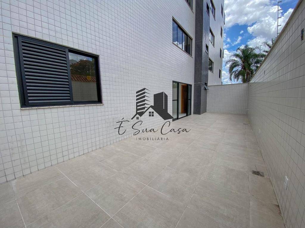 Apartamento à venda com 3 quartos, 145m² - Foto 21