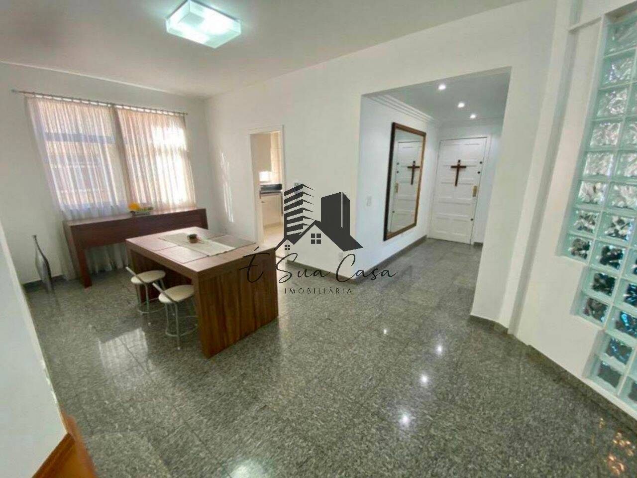 Apartamento à venda com 4 quartos, 184m² - Foto 3