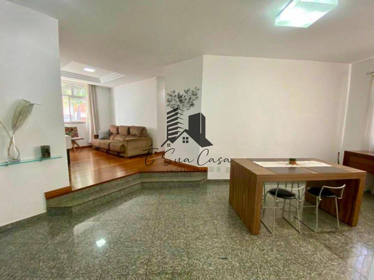 Apartamento à venda com 4 quartos, 184m² - Foto 4