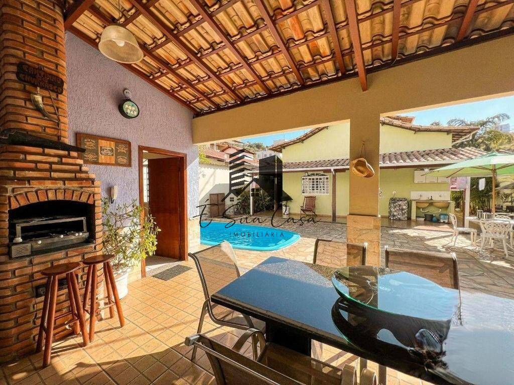 Casa à venda com 3 quartos, 480m² - Foto 10