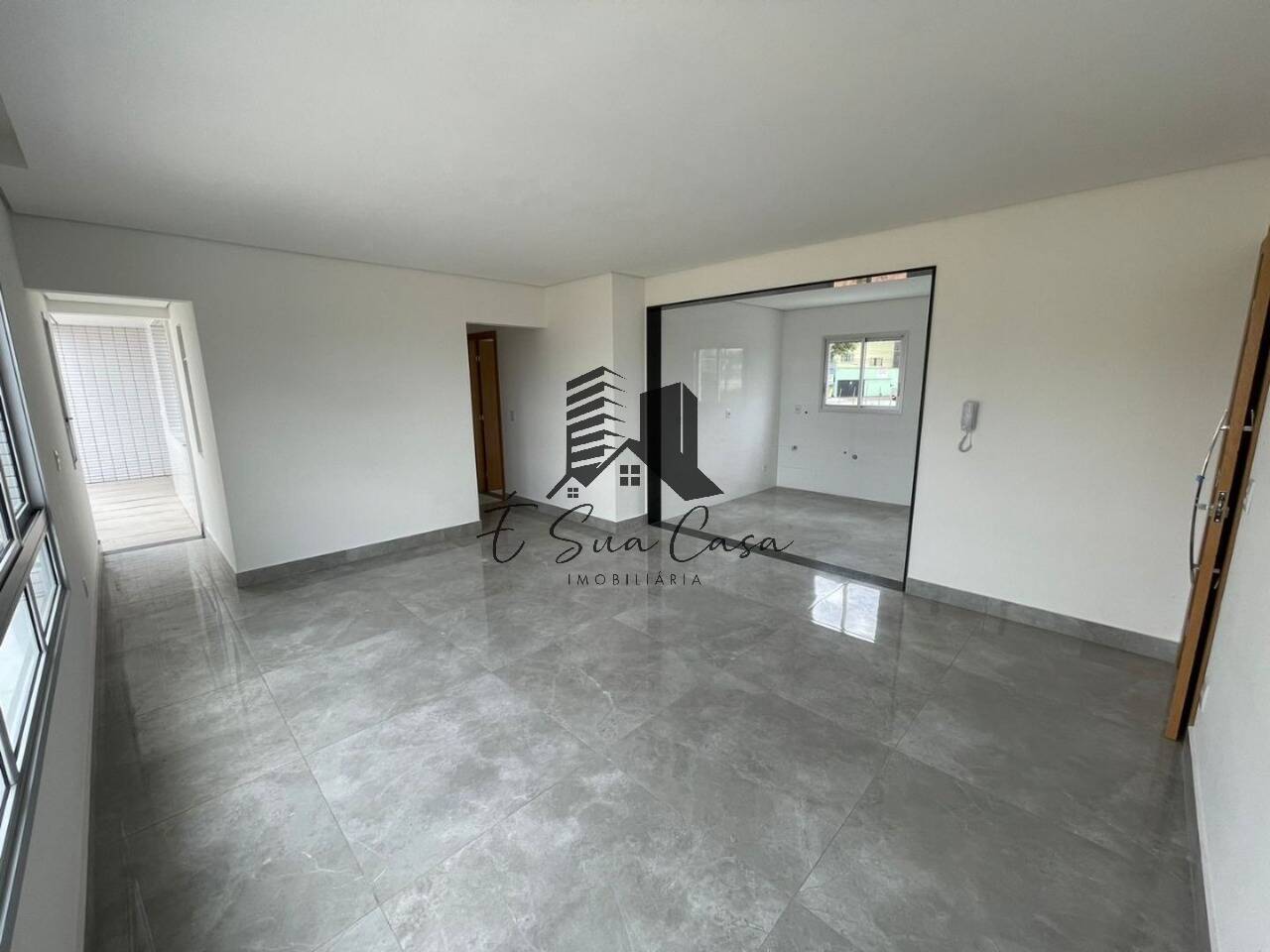 Apartamento à venda com 2 quartos, 92m² - Foto 6