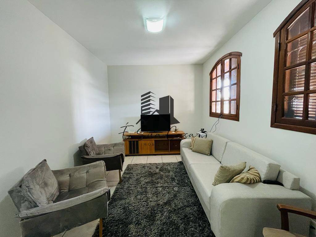 Casa à venda com 3 quartos, 360m² - Foto 6