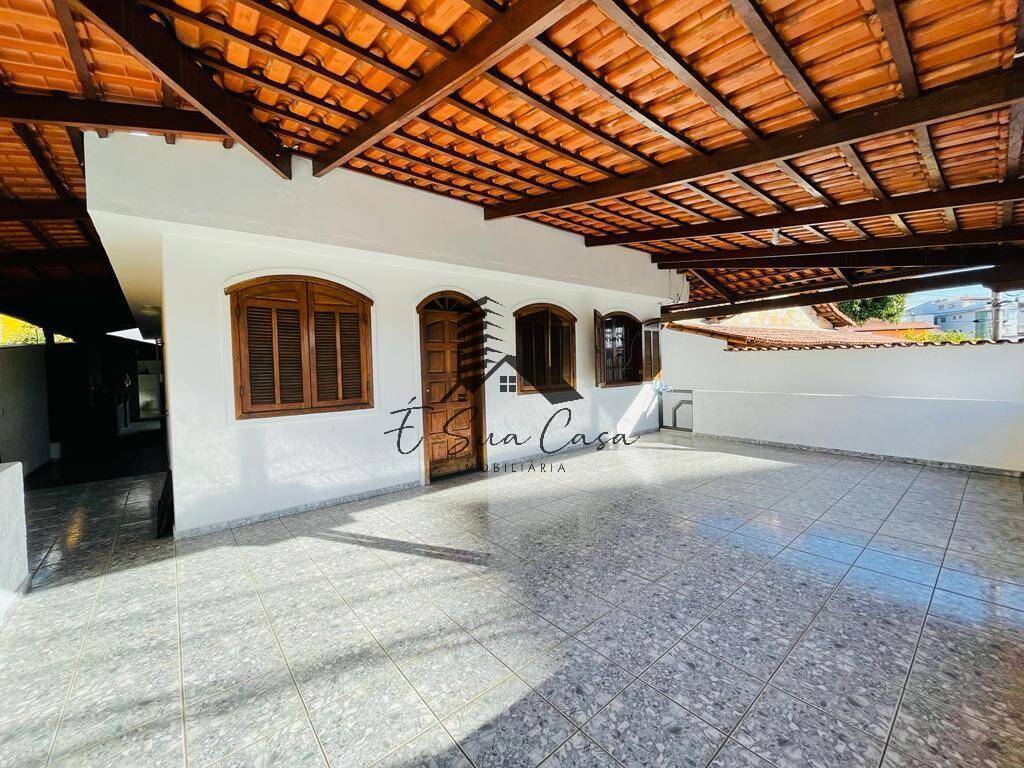 Casa à venda com 3 quartos, 360m² - Foto 23