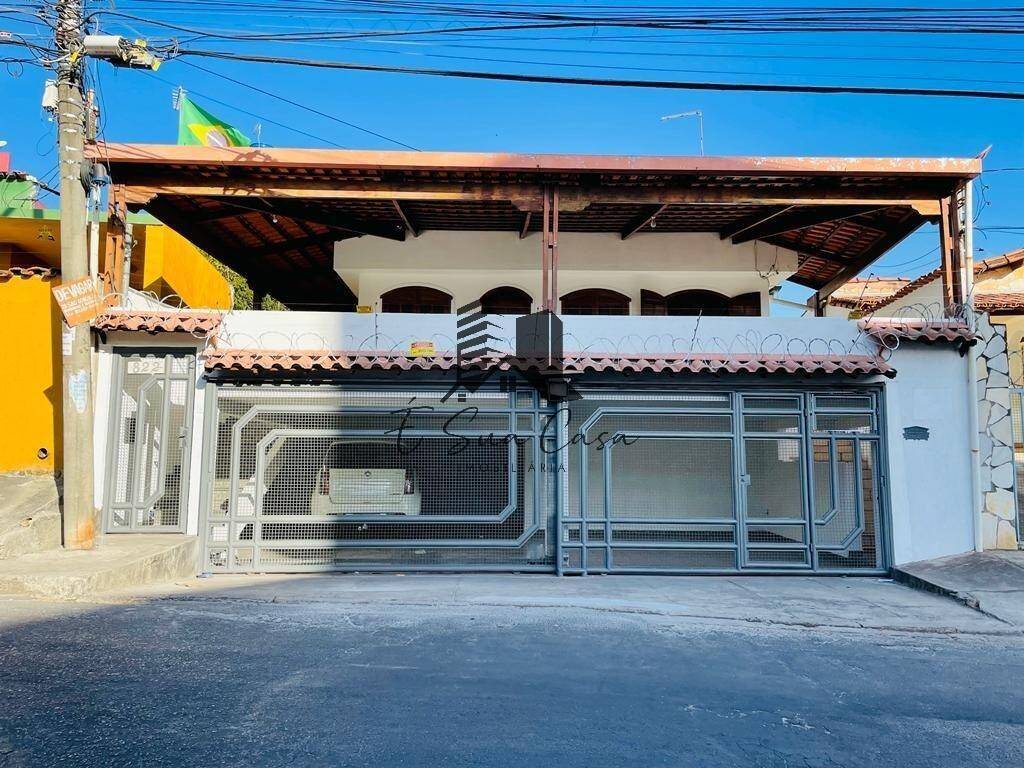 Casa à venda com 3 quartos, 360m² - Foto 26