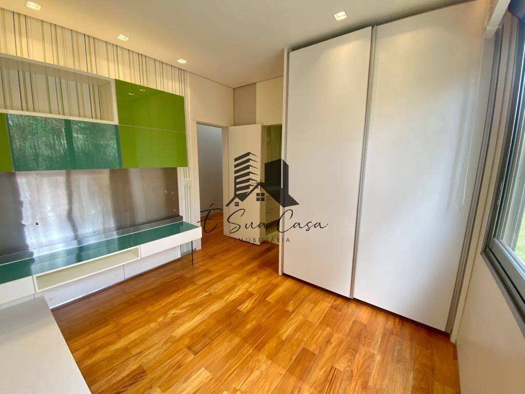 Casa à venda com 4 quartos, 340m² - Foto 19