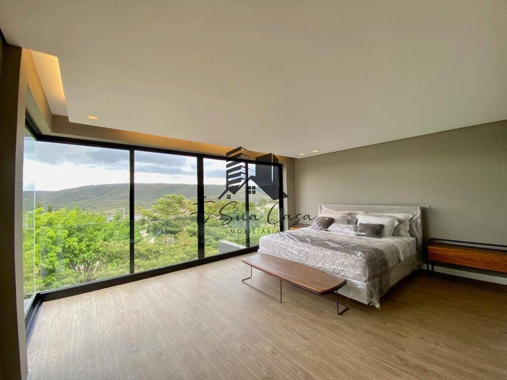 Casa à venda com 4 quartos, 373m² - Foto 17