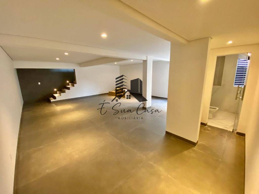 Casa à venda com 4 quartos, 373m² - Foto 27