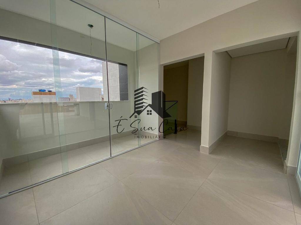 Cobertura à venda com 4 quartos, 215m² - Foto 19