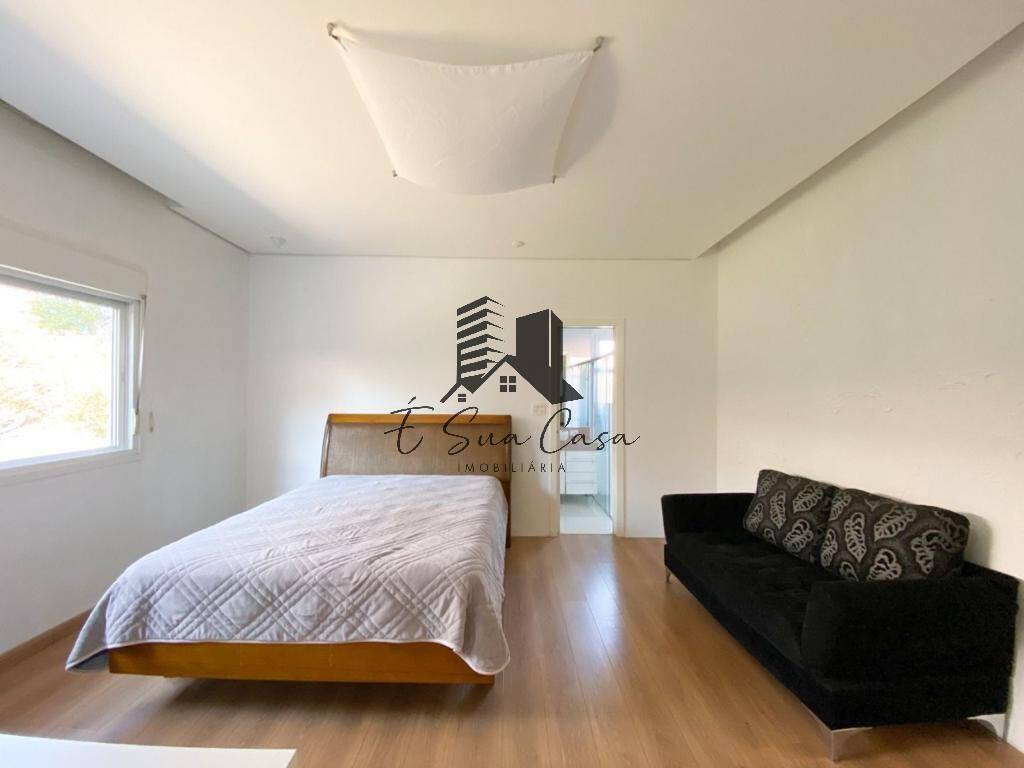 Casa à venda com 4 quartos, 358m² - Foto 10