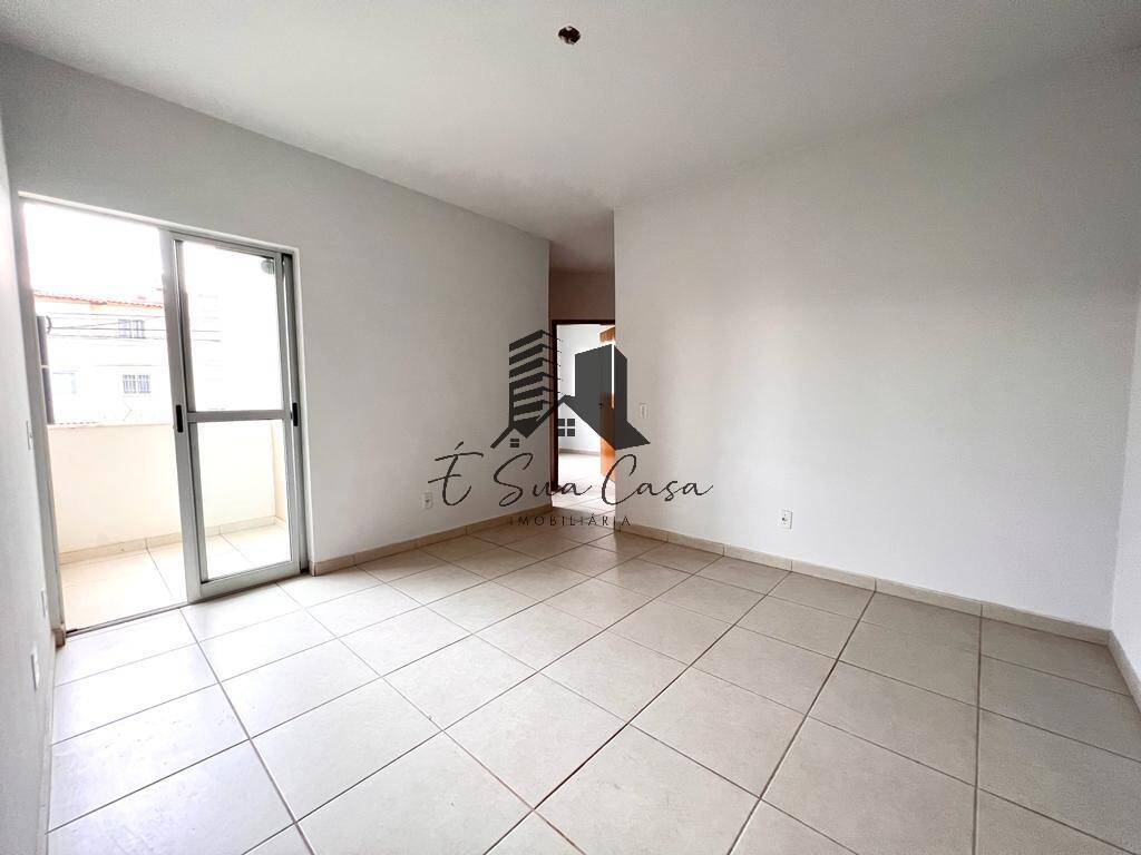 Apartamento à venda com 2 quartos, 52m² - Foto 3