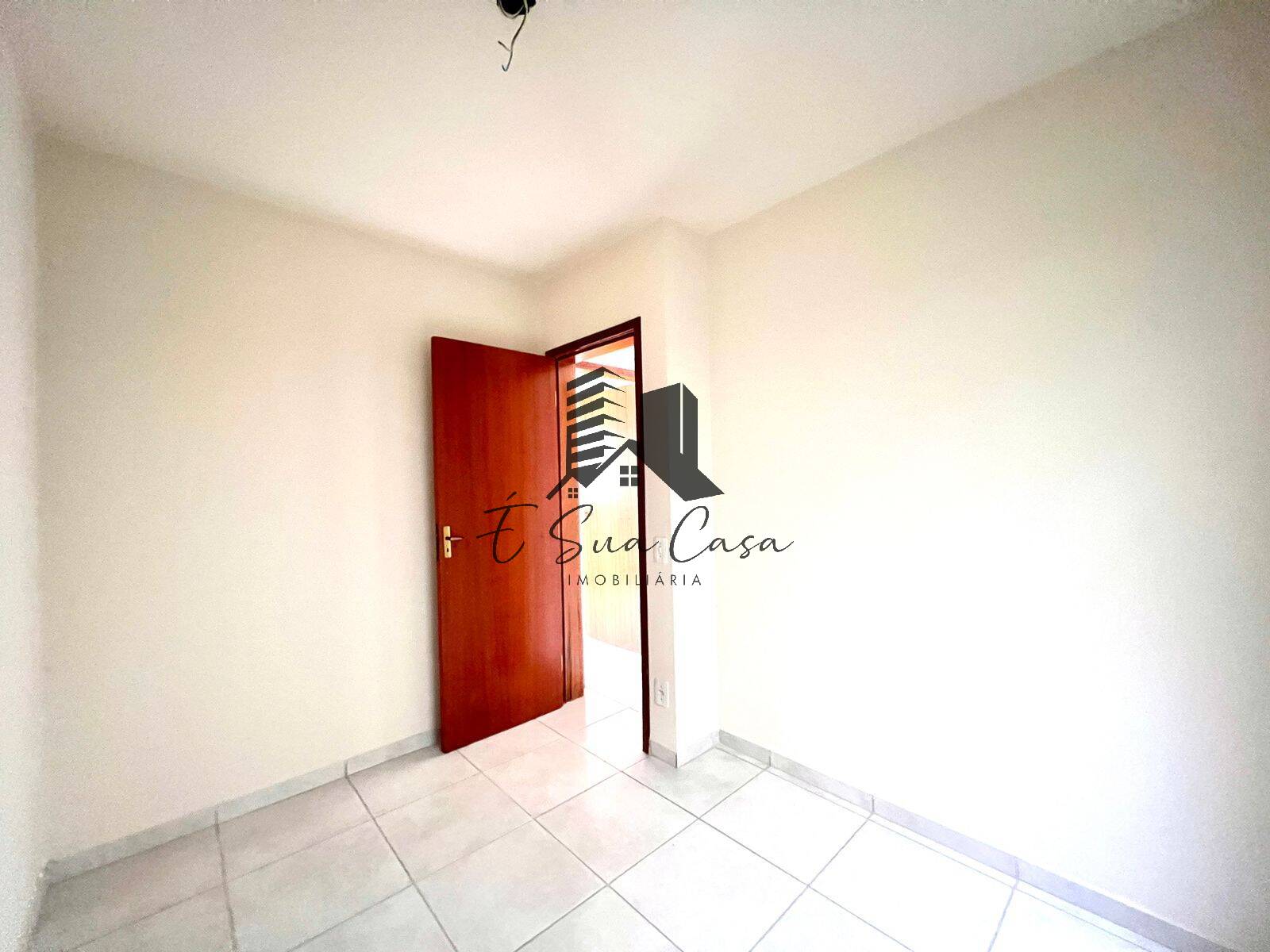 Apartamento à venda com 2 quartos, 65m² - Foto 13