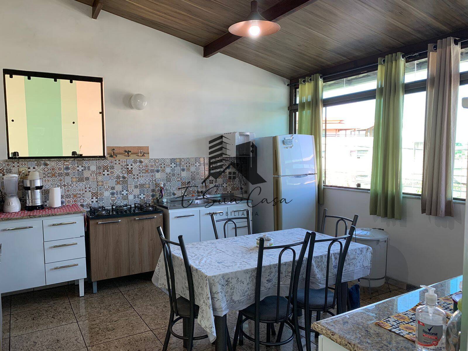 Casa à venda com 3 quartos, 249m² - Foto 7