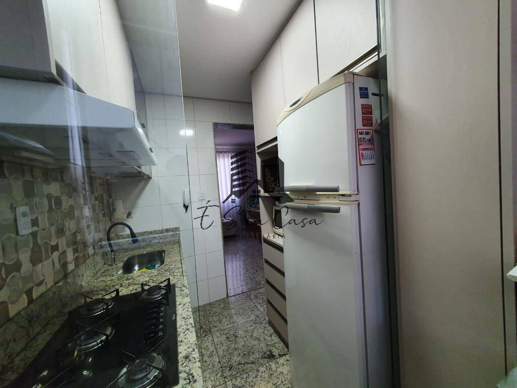 Apartamento à venda com 3 quartos, 70m² - Foto 15