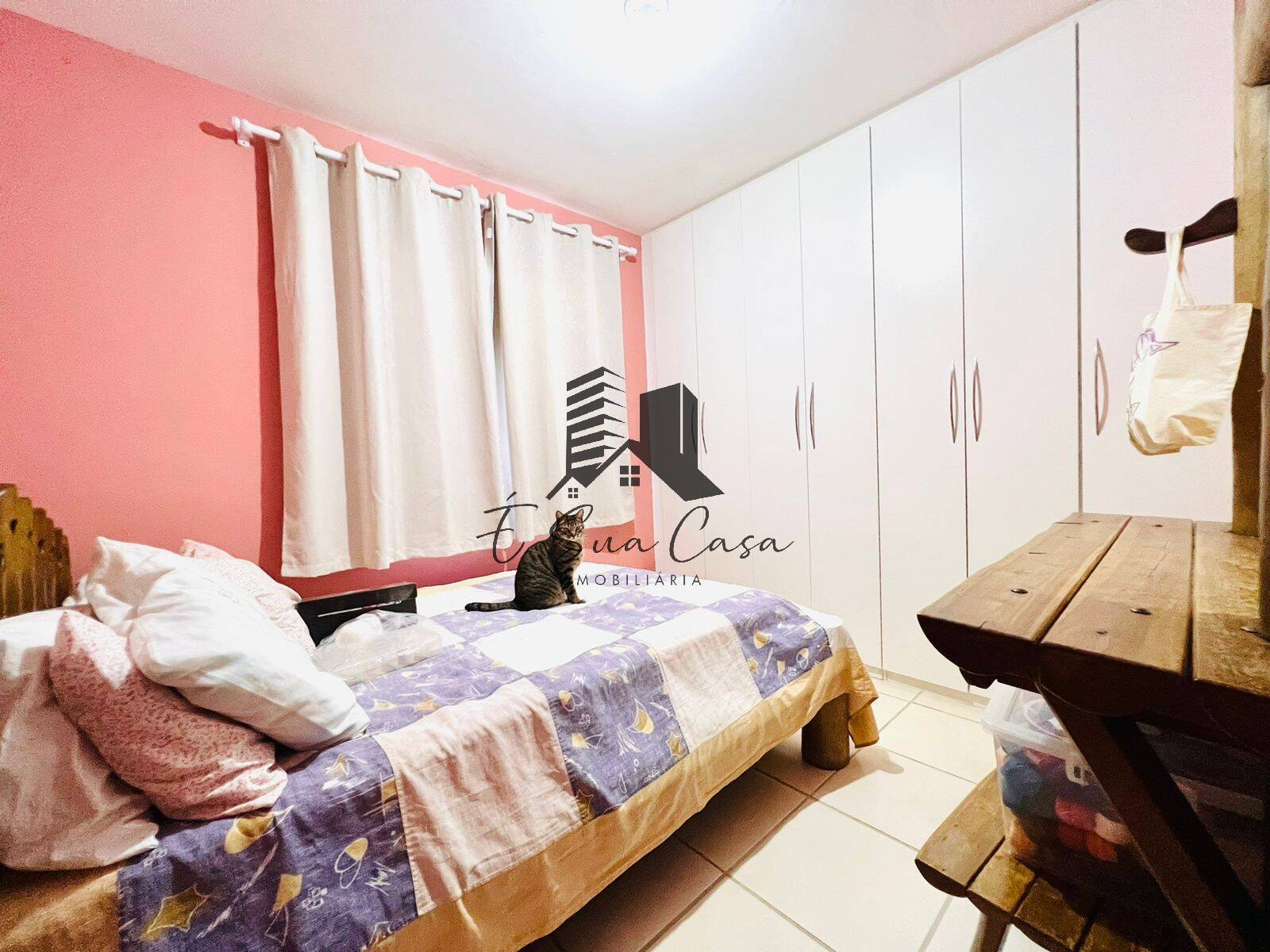 Apartamento à venda com 2 quartos, 75m² - Foto 16