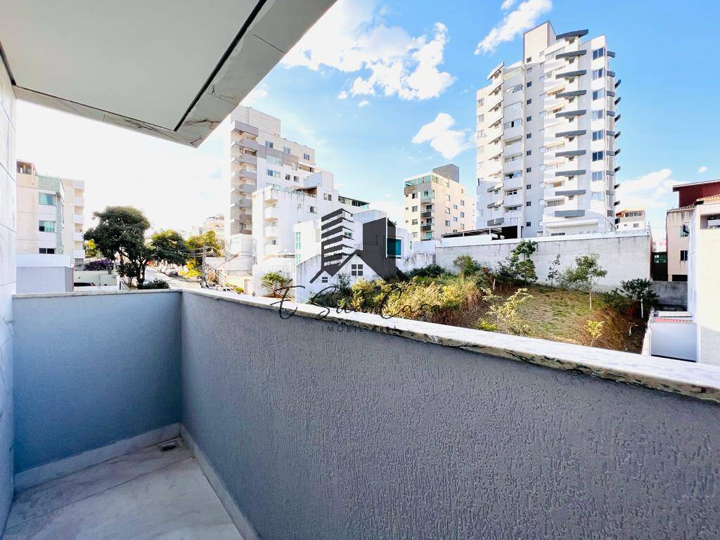 Apartamento à venda com 3 quartos, 130m² - Foto 24