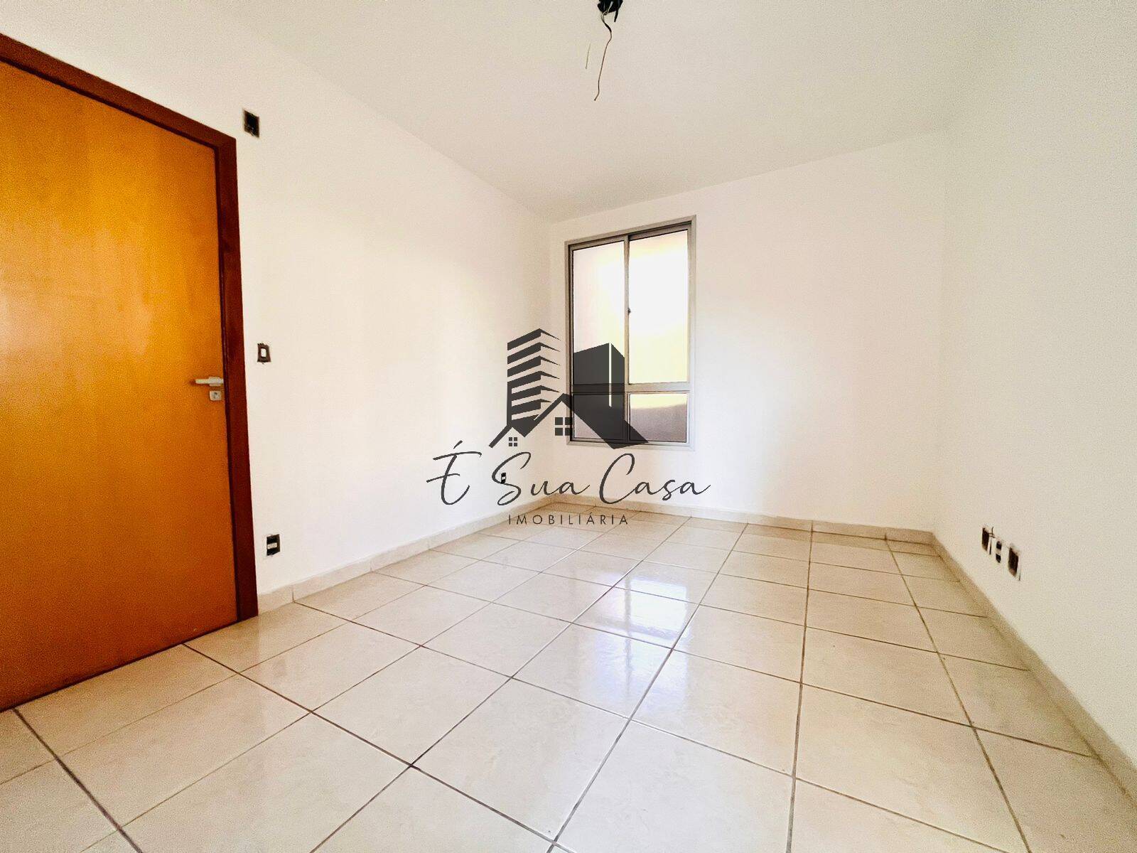 Apartamento à venda com 2 quartos, 50m² - Foto 1