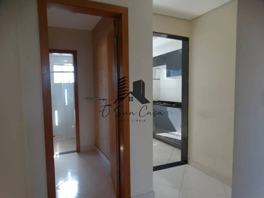 Apartamento à venda com 2 quartos, 72m² - Foto 4