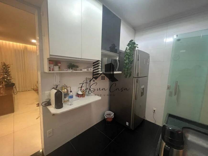 Apartamento à venda com 2 quartos, 130m² - Foto 6