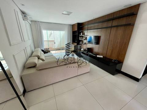 Casa à venda com 3 quartos, 200m² - Foto 3