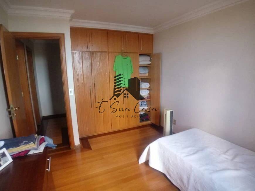 Apartamento à venda com 4 quartos, 224m² - Foto 10