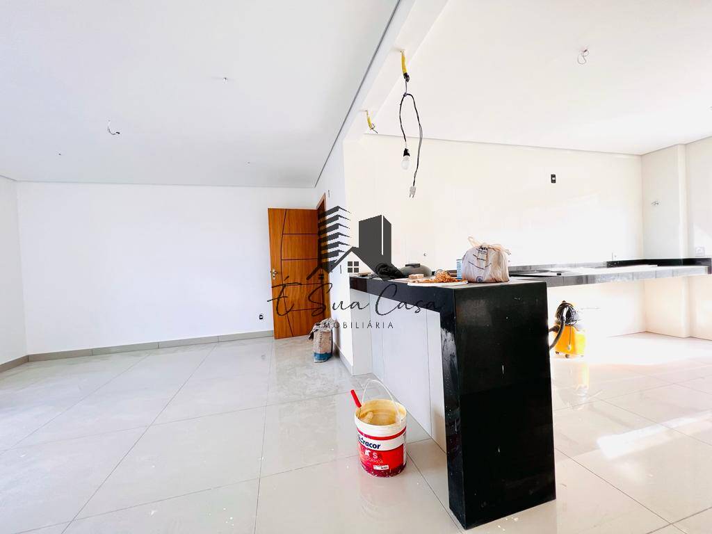 Apartamento à venda com 3 quartos, 196m² - Foto 18