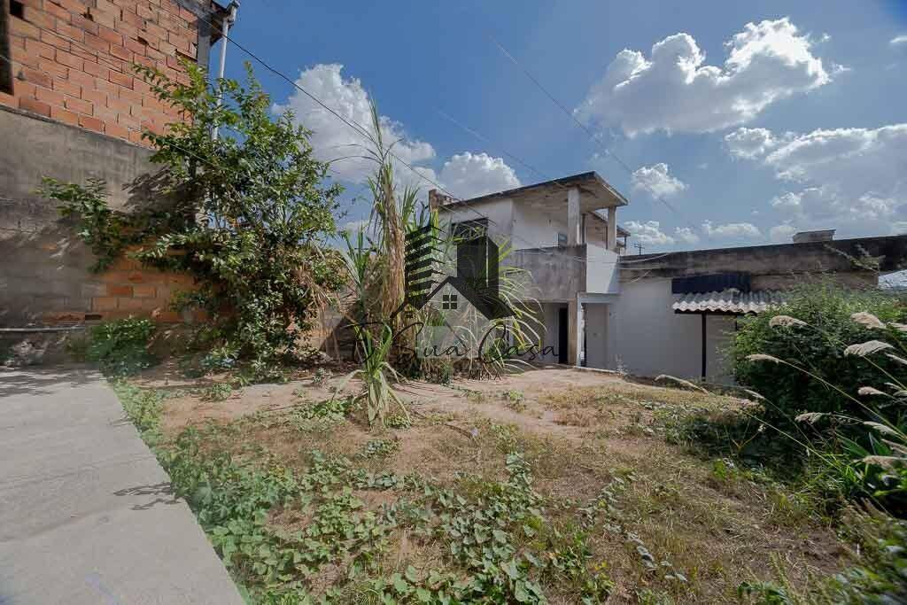 Casa à venda com 3 quartos, 200m² - Foto 24