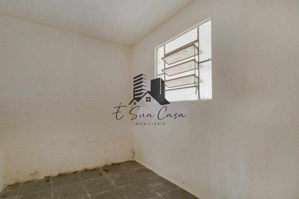 Casa à venda com 3 quartos, 200m² - Foto 15