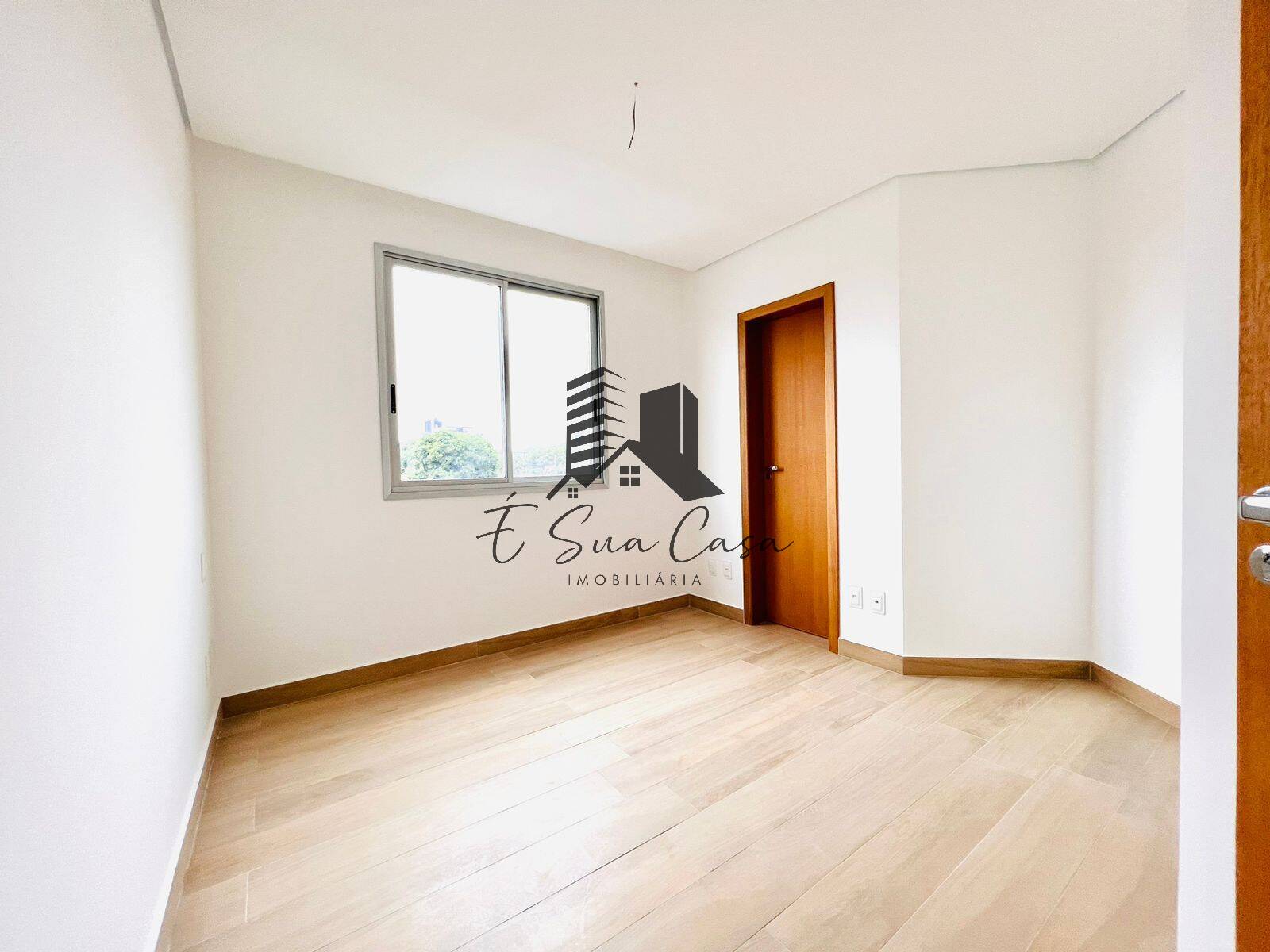 Apartamento à venda com 2 quartos, 65m² - Foto 40