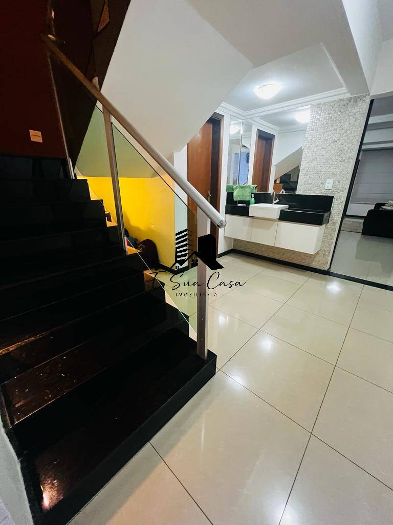 Casa à venda com 3 quartos, 240m² - Foto 6