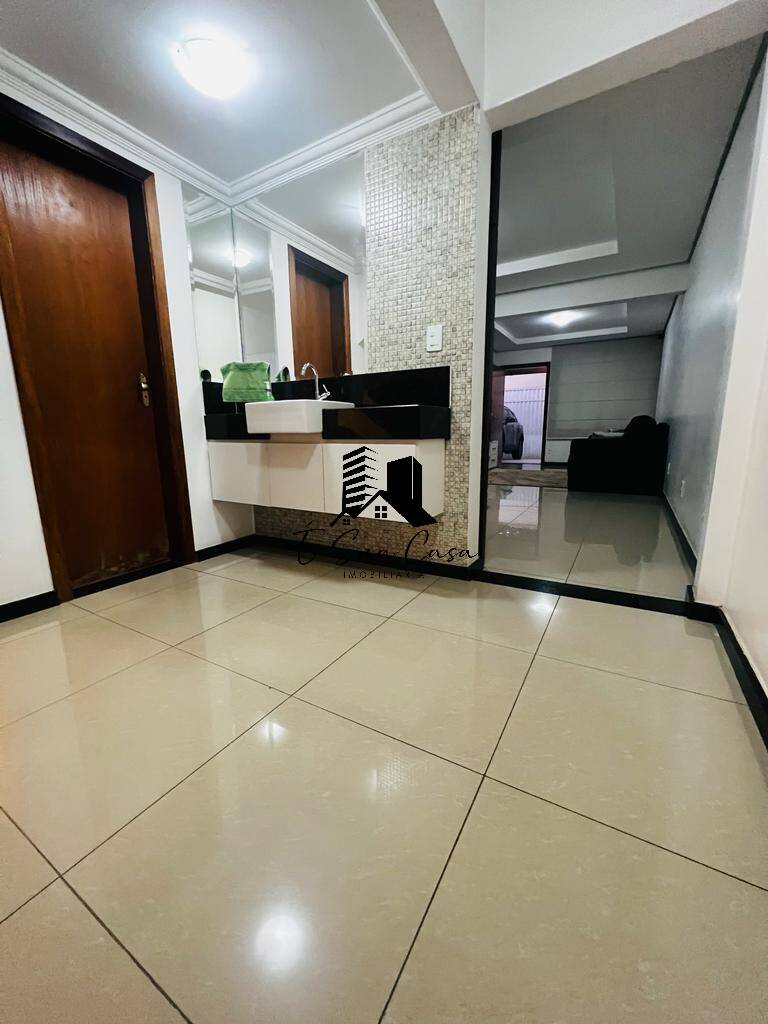 Casa à venda com 3 quartos, 240m² - Foto 8