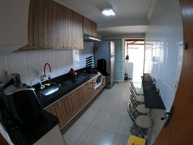 Apartamento à venda com 3 quartos, 212m² - Foto 3