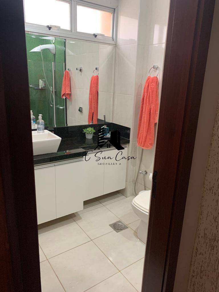 Apartamento à venda com 3 quartos, 114m² - Foto 18