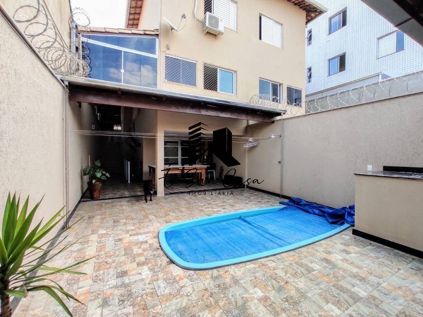 Casa à venda com 3 quartos, 180m² - Foto 5