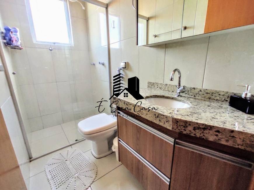 Casa à venda com 3 quartos, 180m² - Foto 16