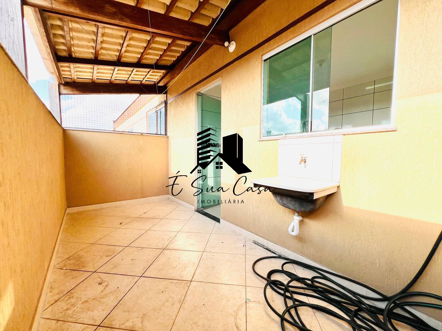 Apartamento para alugar com 2 quartos, 75m² - Foto 9