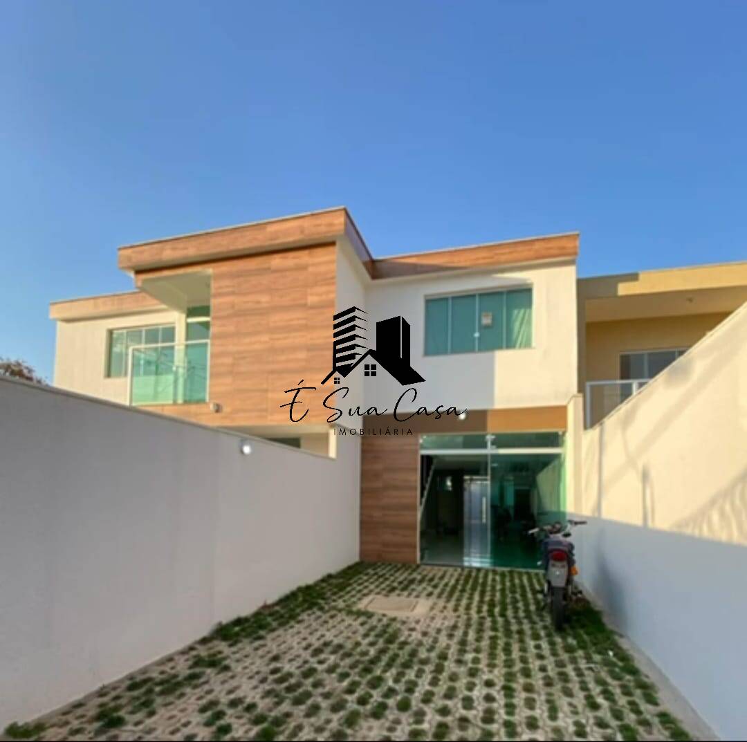 Casa à venda com 3 quartos, 174m² - Foto 1