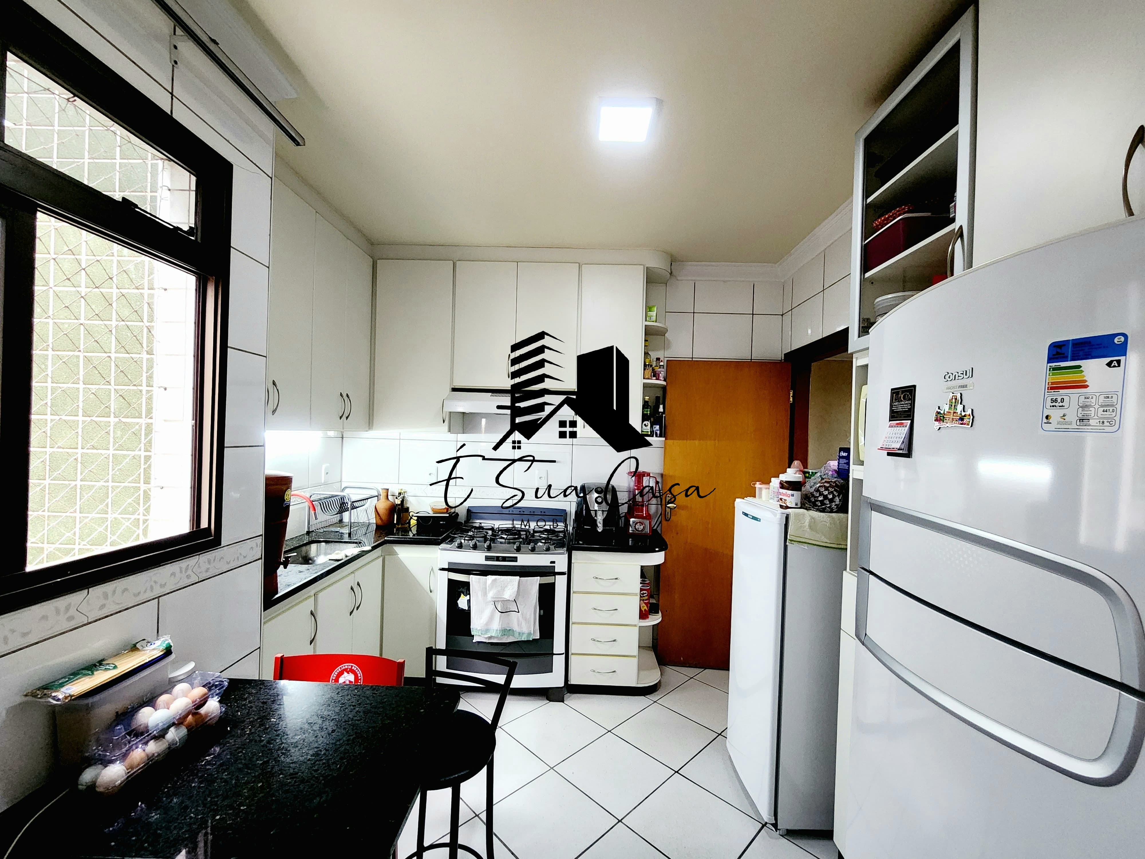 Apartamento à venda com 3 quartos, 85m² - Foto 9