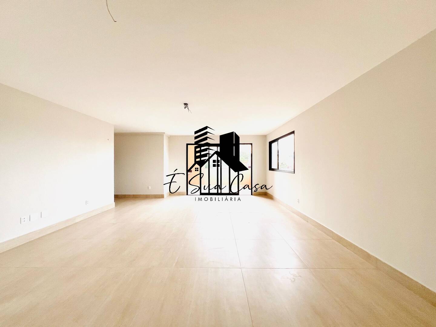 Apartamento à venda com 4 quartos, 180m² - Foto 6