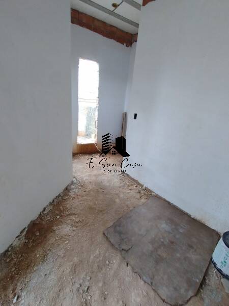 Casa à venda com 2 quartos, 105m² - Foto 19