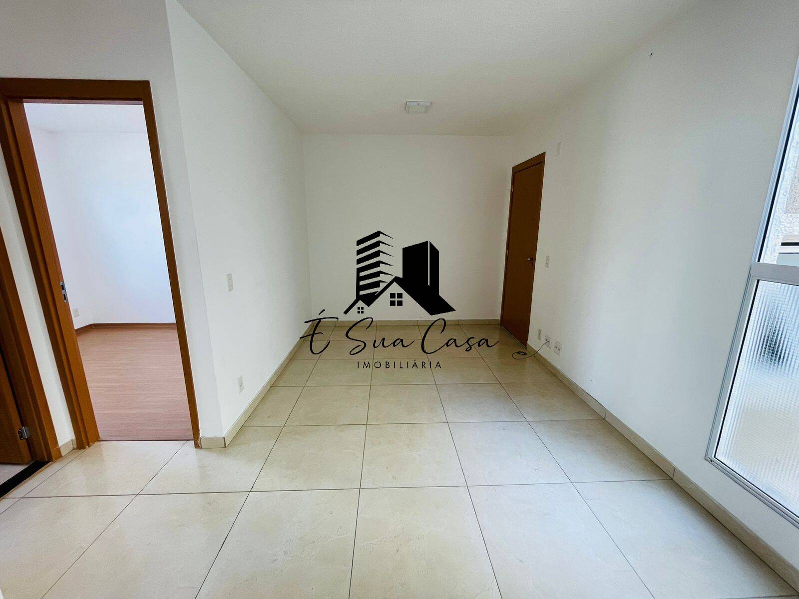 Apartamento à venda com 2 quartos, 45m² - Foto 7