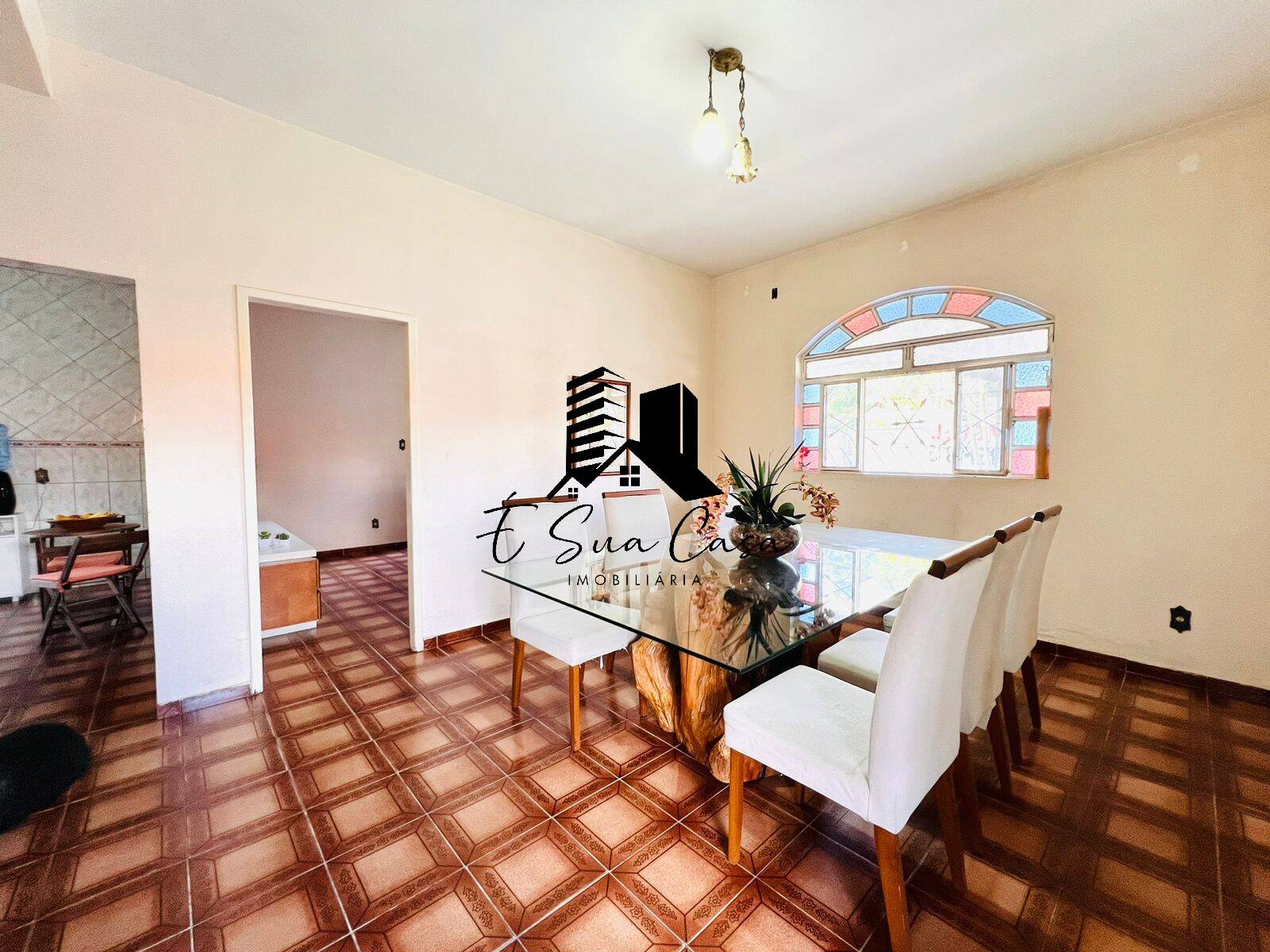 Casa à venda com 4 quartos, 300m² - Foto 6