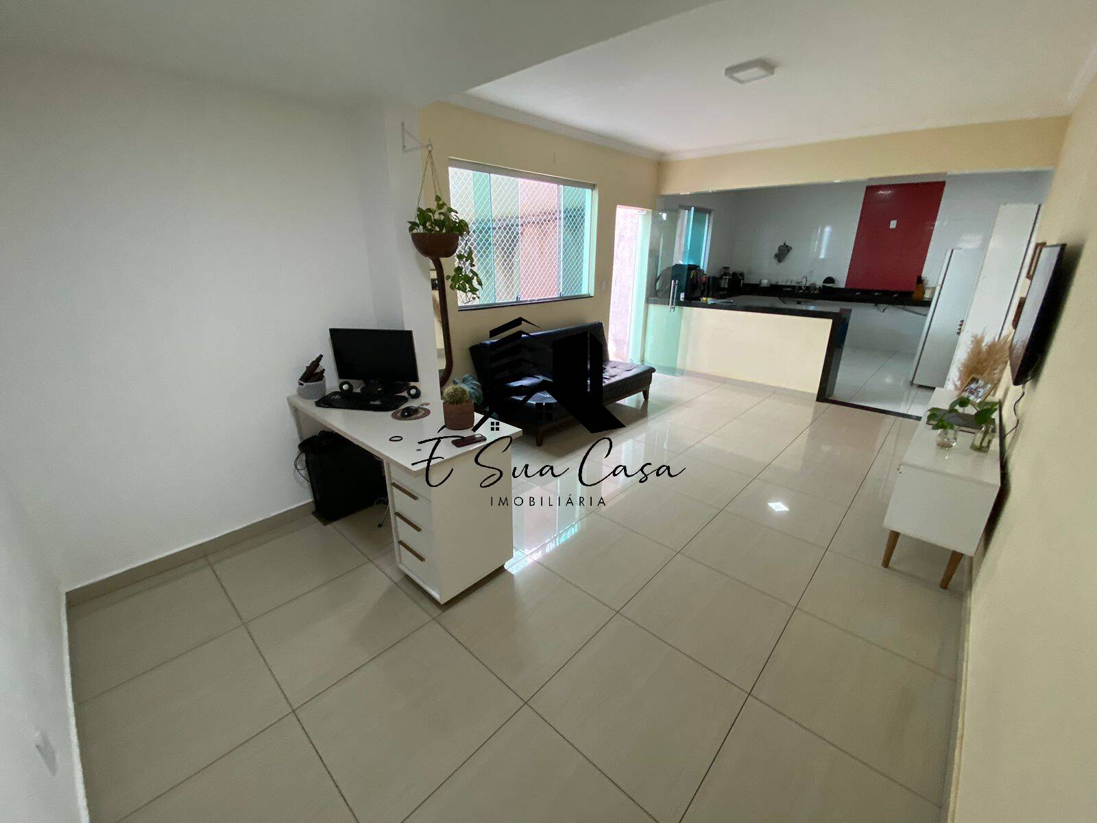 Casa à venda com 5 quartos, 180m² - Foto 17