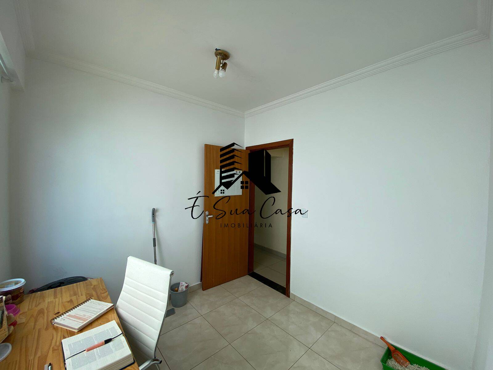 Casa à venda com 5 quartos, 180m² - Foto 19