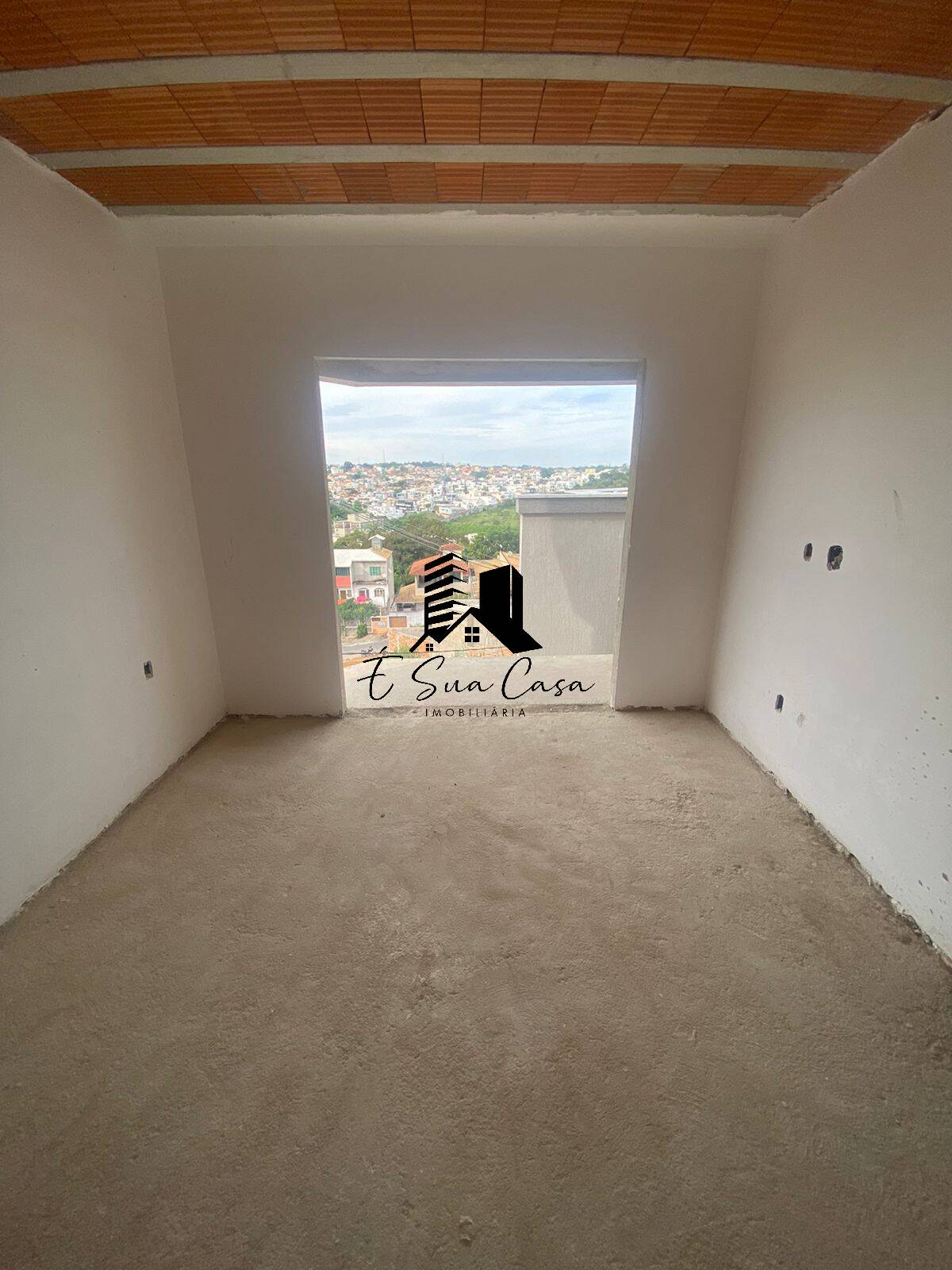 Casa à venda com 3 quartos, 169m² - Foto 9