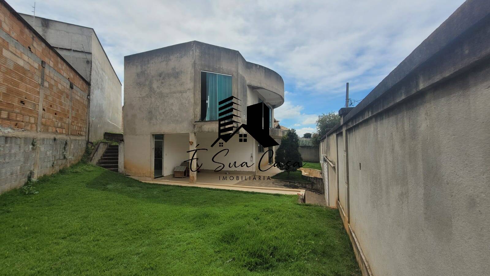 Casa à venda com 4 quartos, 203m² - Foto 33