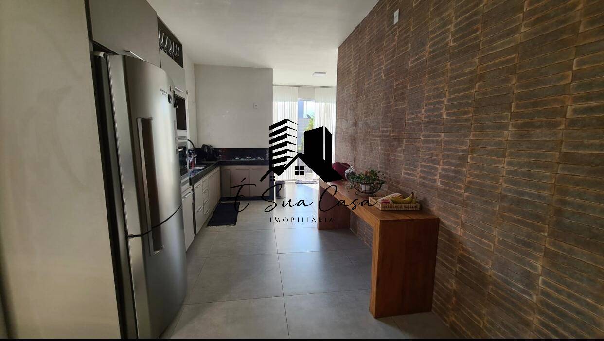 Casa à venda com 3 quartos, 290m² - Foto 16