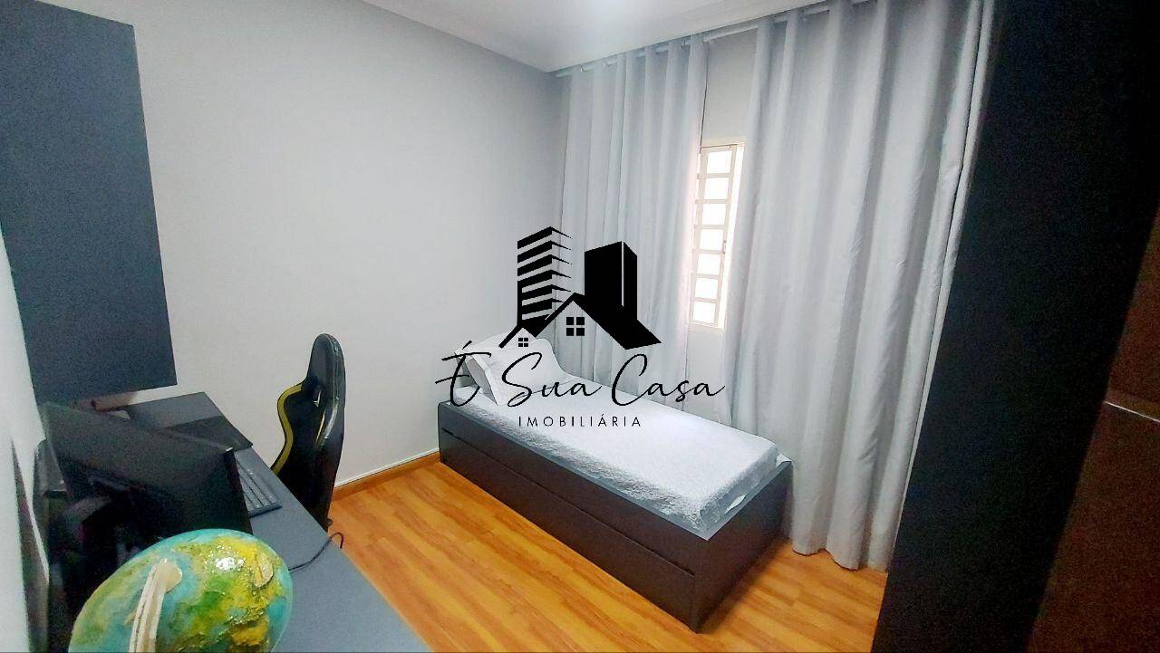 Casa à venda com 3 quartos, 360m² - Foto 11