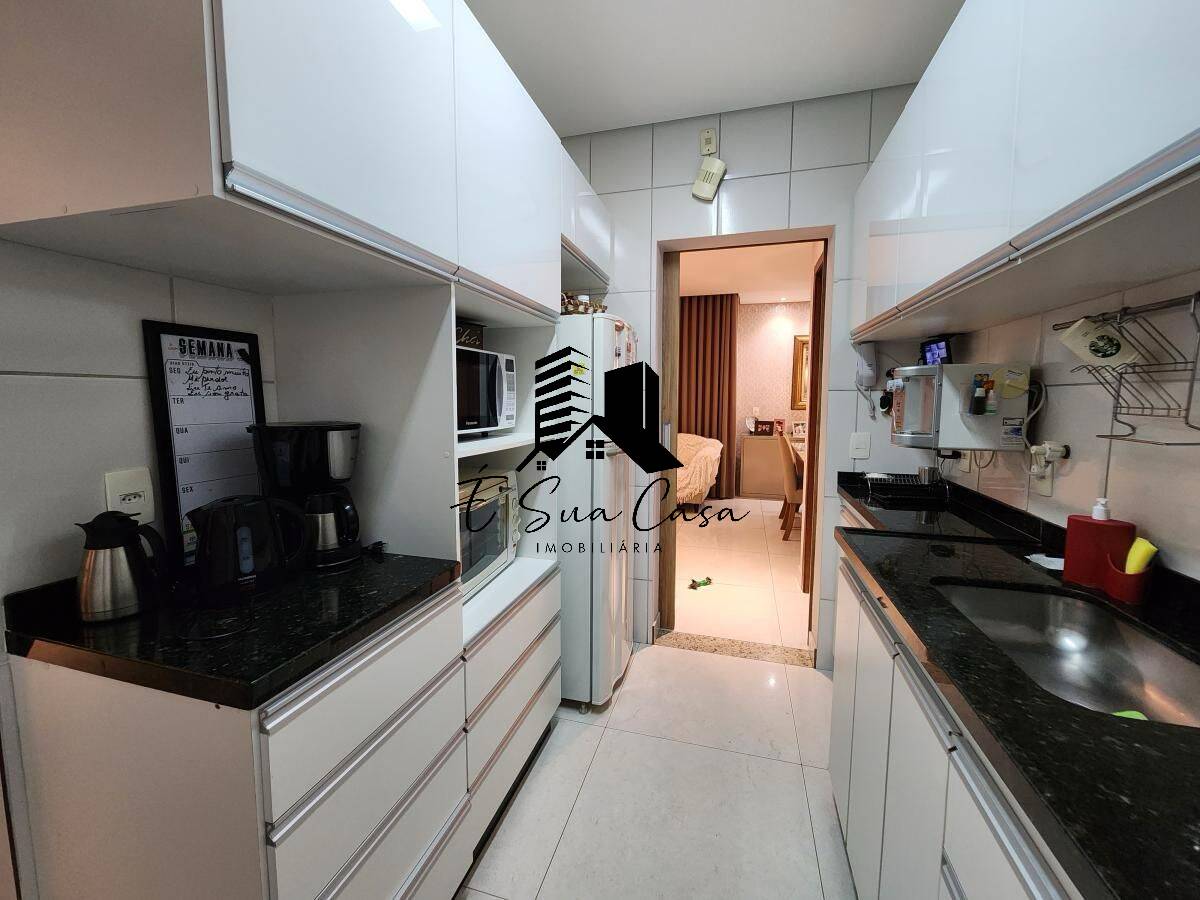 Apartamento à venda com 3 quartos, 130m² - Foto 13