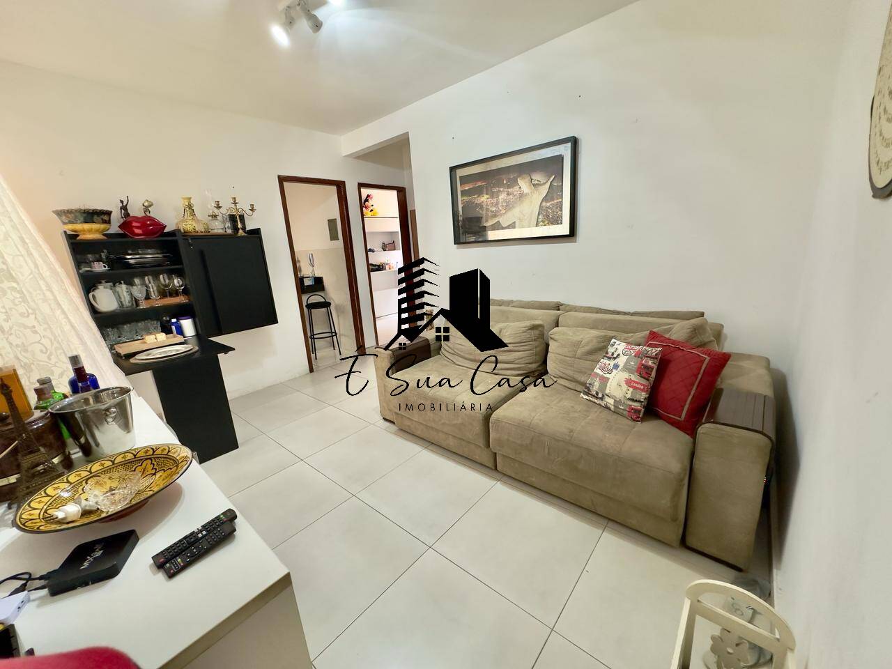 Apartamento à venda com 2 quartos, 60m² - Foto 1